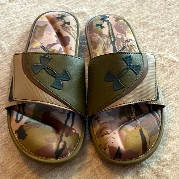 Under Armour Other - Men's Under Armour Camo 4-D Foam Adjustable Slip On Slide Sandals Size: 10